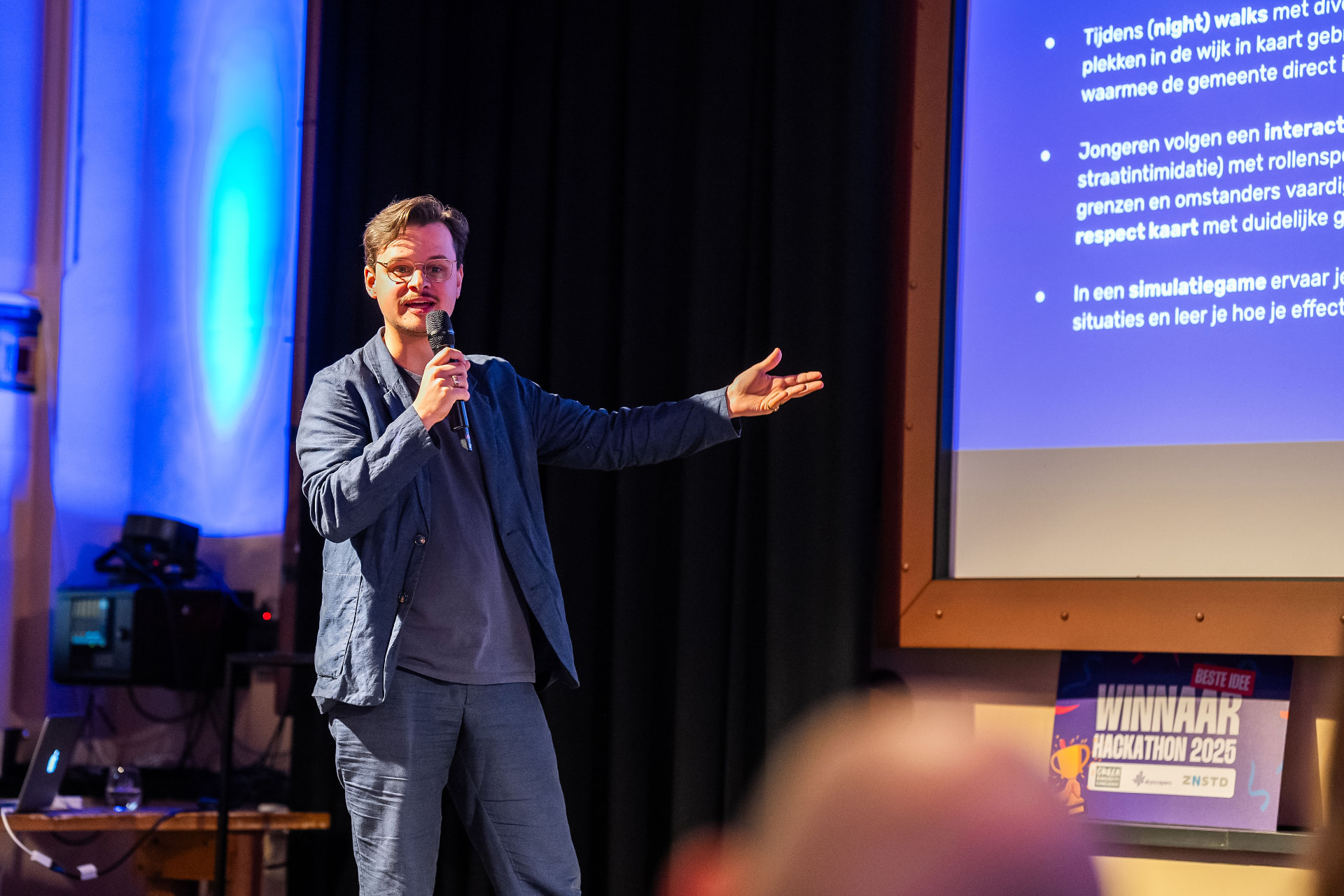 Hackathon 2025 met de community